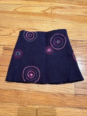 Rare! DPAM size 5 Dark Purple Wool Skirt with Embroidered Decorative Circles